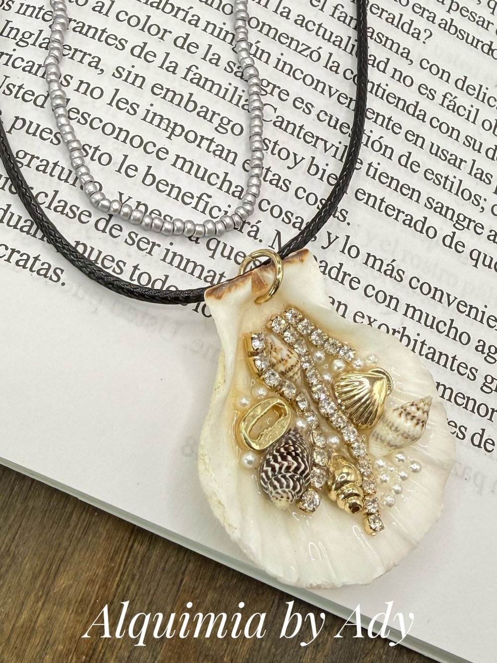 LAYERED White Shell Pendant short Necklace Black cord choker beaded in silver